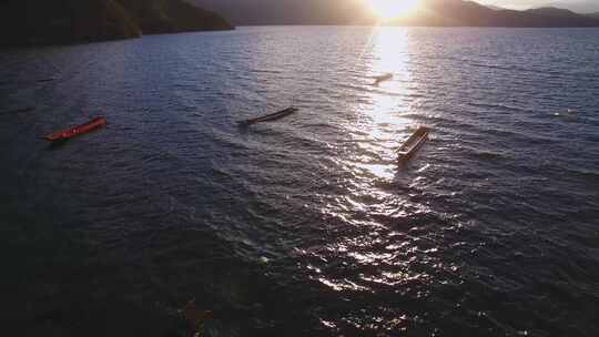 4K唯美大气云南泸沽湖航拍泸沽湖日出晨雾