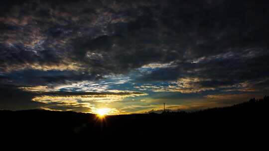 云南夕阳延时日落黄昏夕阳傍晚晚霞