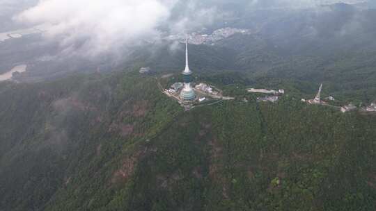 深圳市梧桐山电视塔云海航拍