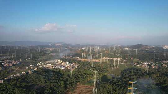 输电线路 高速公路 高压电线路