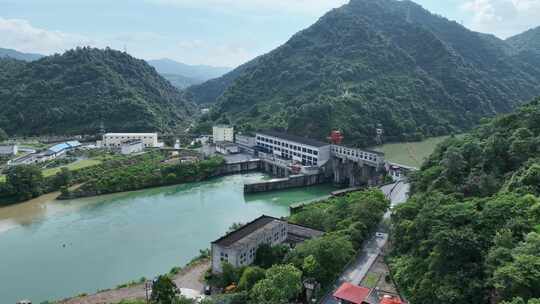 航拍湖南郴州东江大坝河流绿水青山