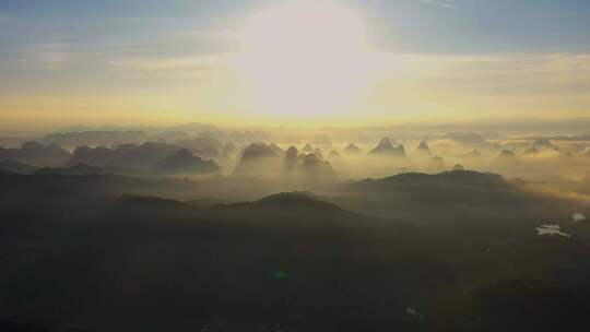 航拍广西十万大山延时