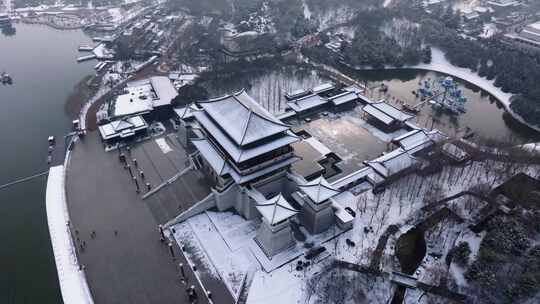 西安大唐芙蓉园雪景视频素材模板下载