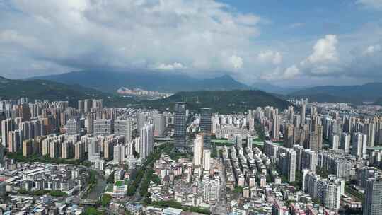 航拍福建龙岩城市大景