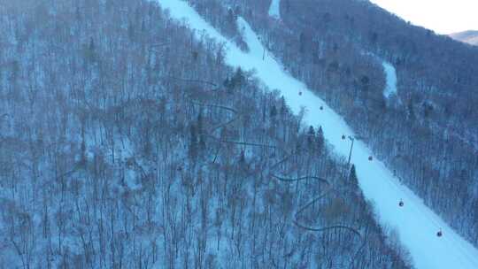 航拍黑龙江亚布力滑雪场冬季风光