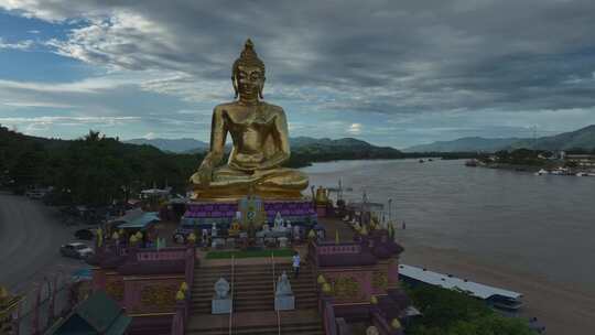 泰国缅甸老挝金三角公园湄公河航拍景观视频素材模板下载