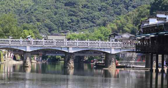 美丽的江西瑶里古镇河道古建筑