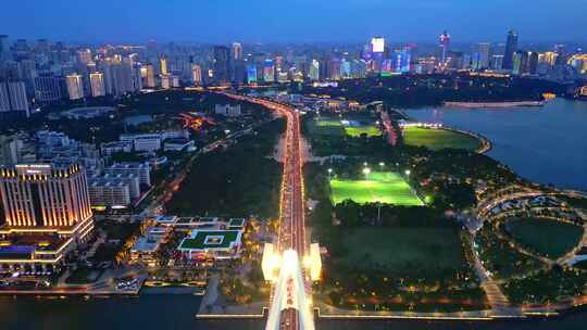 航拍海南海口世纪大桥城市蓝调夜景风景