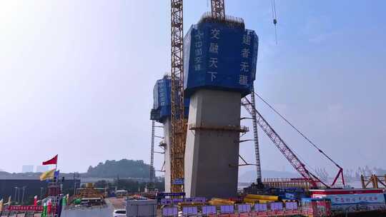 中国基建超大型建筑桥墩桥梁