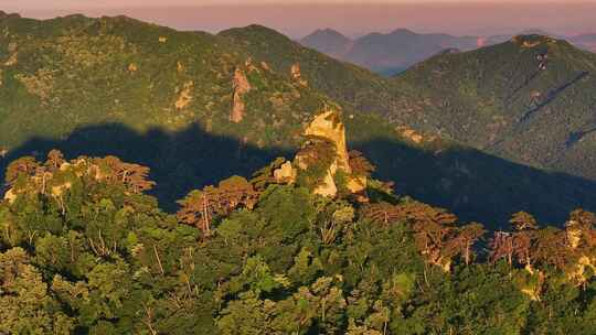 航拍辽宁鞍山千山日出大美风景山峰