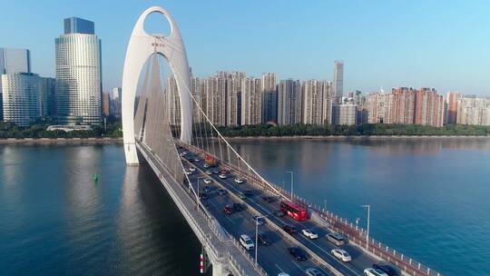 广州猎德大桥上的车流4k航拍视频素材