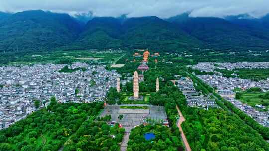 大理崇圣寺三塔