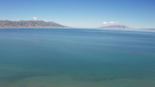 中国新疆赛里木湖夏季风景