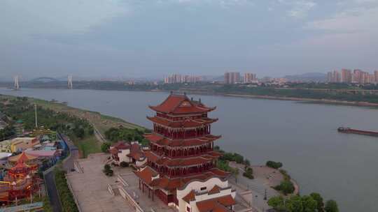 湖南湘潭市雨湖区万楼青年码头航拍4k