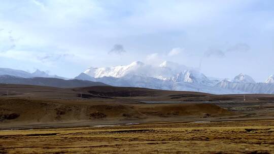 川藏线航拍 荒漠大地 山脉 旷野