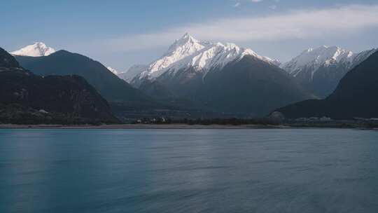 河流湖泊雪山延时摄影