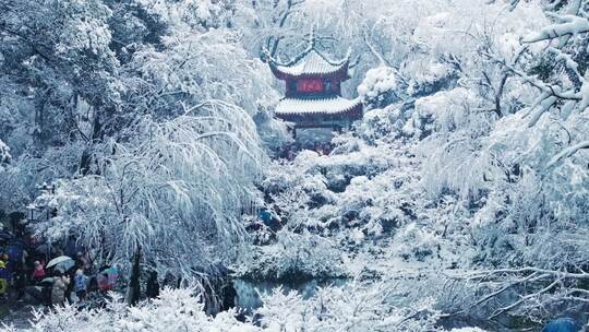 湖南长沙岳麓山爱晚亭雪景航拍