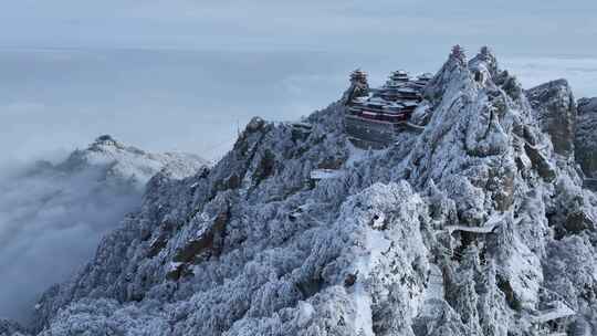 河南老君山冬季雪后云海大气航拍