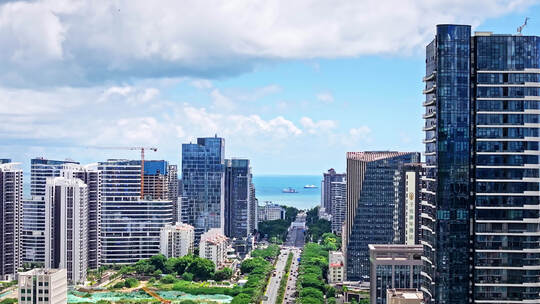 三亚市办公写字楼幕墙外立面航拍