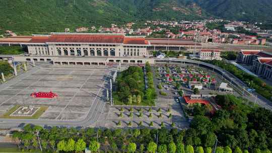 航拍漳州动车站建筑风光