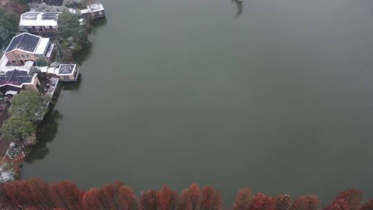 航拍衡阳南湖公园雪景