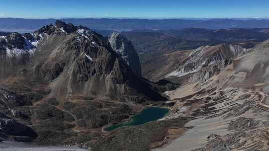 云南香格里拉阿布吉措神湖高空航拍