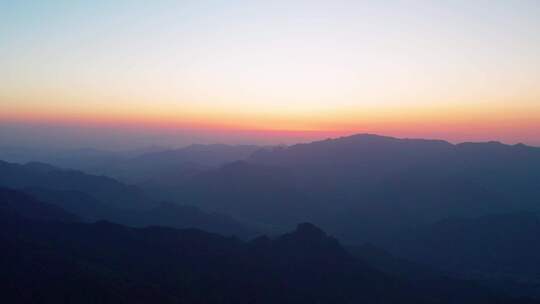 杭州临安大明山牵牛岗日落黄昏风景航拍