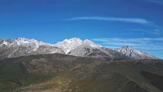 航拍云南玉龙雪山