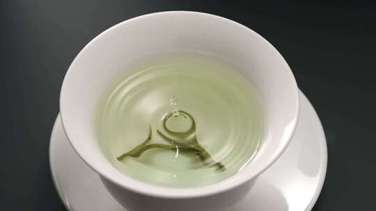 茶叶滴水龙井茶