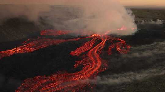 航拍火山活动 岩浆流动