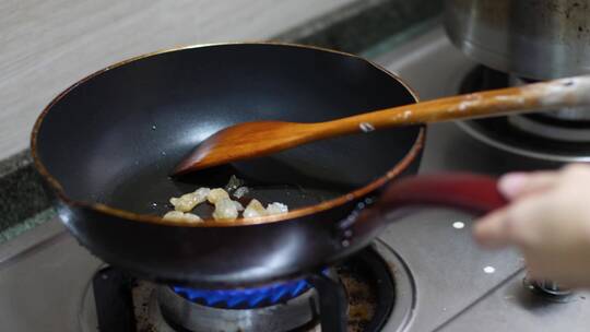 煮红烧肉制作美食4k视频素材