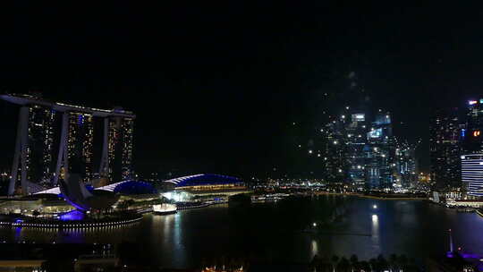 新加坡滨海湾新年前夕烟花表演