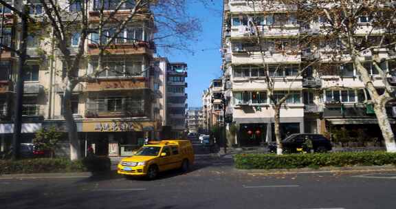 杭州体育场路街景街景交通车流慢镜头