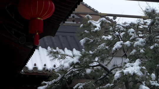 杭州径山寺中式古建筑寺庙雪景