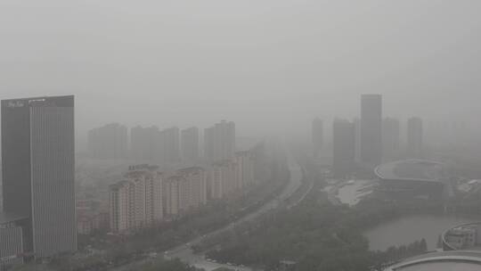洛阳三线城市恶劣沙尘暴雾霾环境污染天气