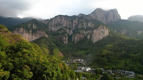 航拍5A景区雁荡山大龙湫景观区剪刀