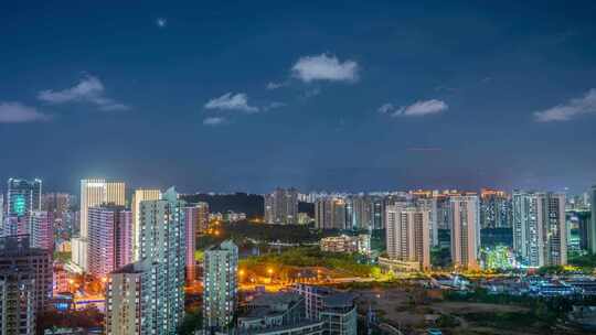 海南三亚迎宾路璀璨自贸港城市夜景唯美