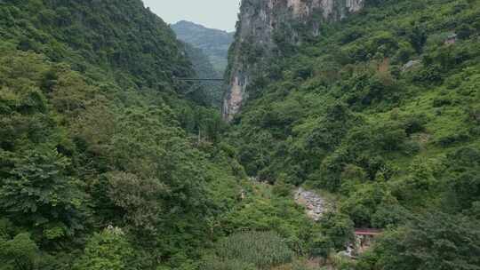 云南滇越铁路屏边人字桥远景铁路桥