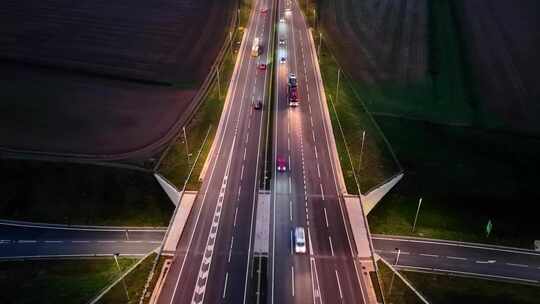 航拍夜晚高速公路高架