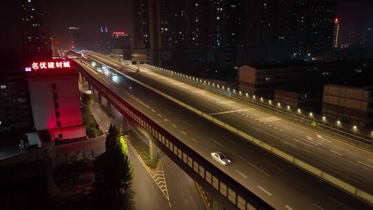 疫情下洛阳城市交通夜景