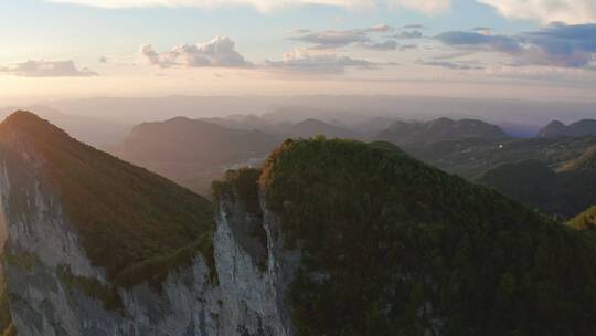 4k航拍山村晚霞