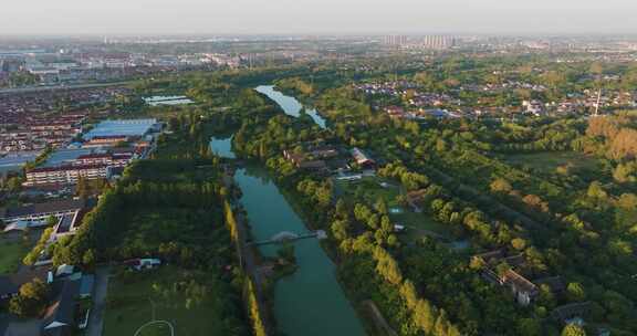 江苏省扬州市瘦西湖大明寺夕阳风光航拍素材