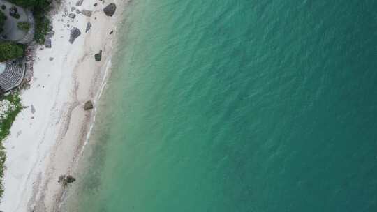 4K航拍深圳大鹏海岸线碧海蓝天