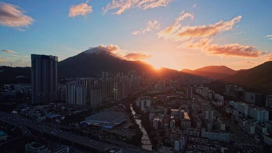 航拍深圳盐田梧桐山日落夕阳