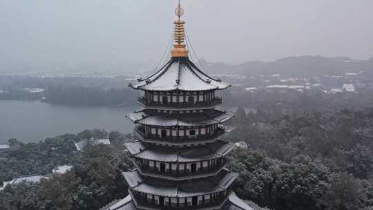 杭州西湖雷峰塔雪景