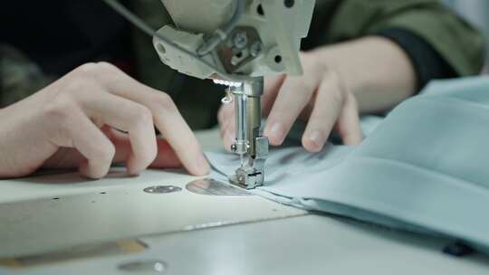 缝纫机工作特写