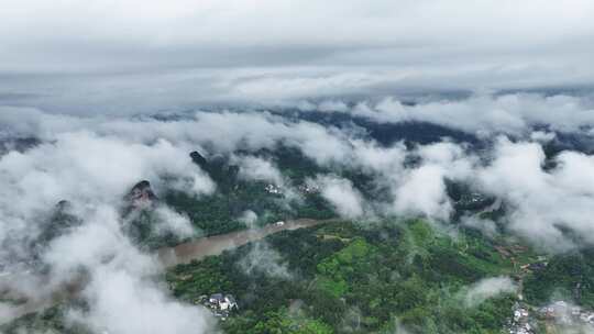 云雾生态大自然晨雾山川山林雾航拍