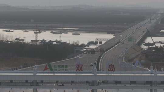 航拍荣乌高速威海双岛路段改扩建工程