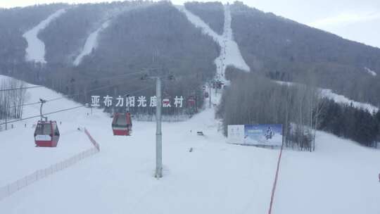 航拍黑龙江亚布力滑雪场冬季风光