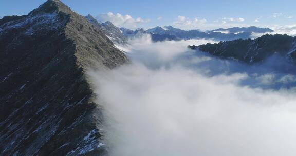 四川巴郎山航拍4k素材雪山风景